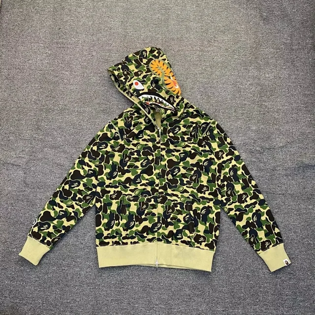 A BATHING APE Hoodies & Sweatshirts Shark Full Zip Hoodie with Camo Print product detail image 6