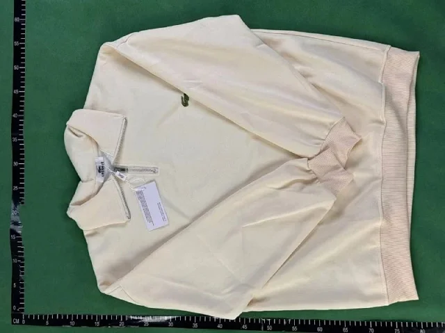 Unbranded Quarter-Zip Sweatshirt product detail image 3