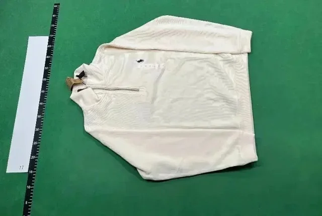 Unbranded Quarter-Zip Sweatshirt product detail image 9