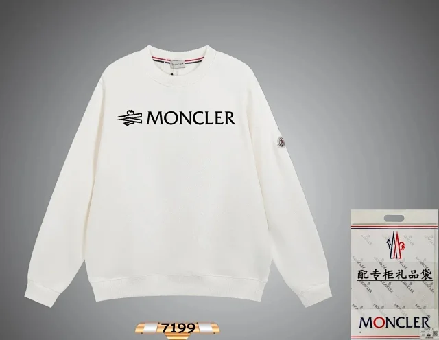 Moncler Hoodies & Sweatshirts Logo Crewneck Sweatshirt product detail image 8