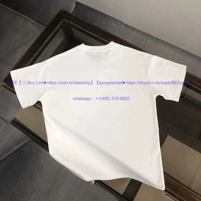 Louis Vuitton T-Shirts Short-Sleeve Crew-Neck Graphic product detail image 22