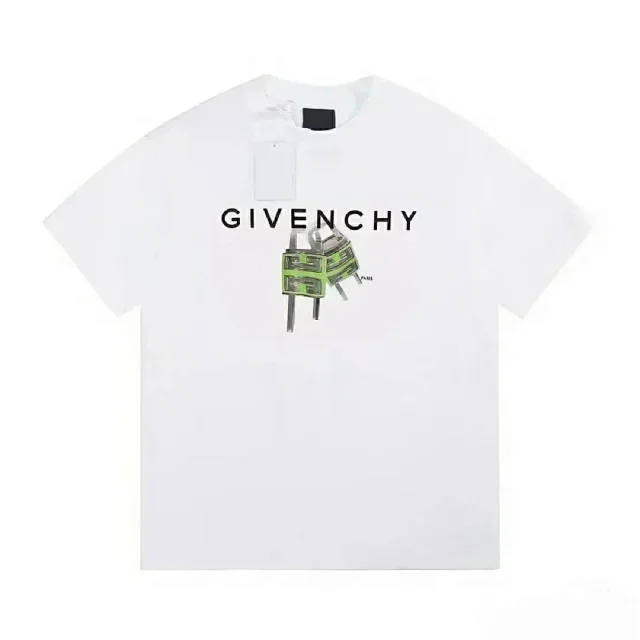 Givenchy T-Shirts Graphic Print T-Shirt product detail image 3