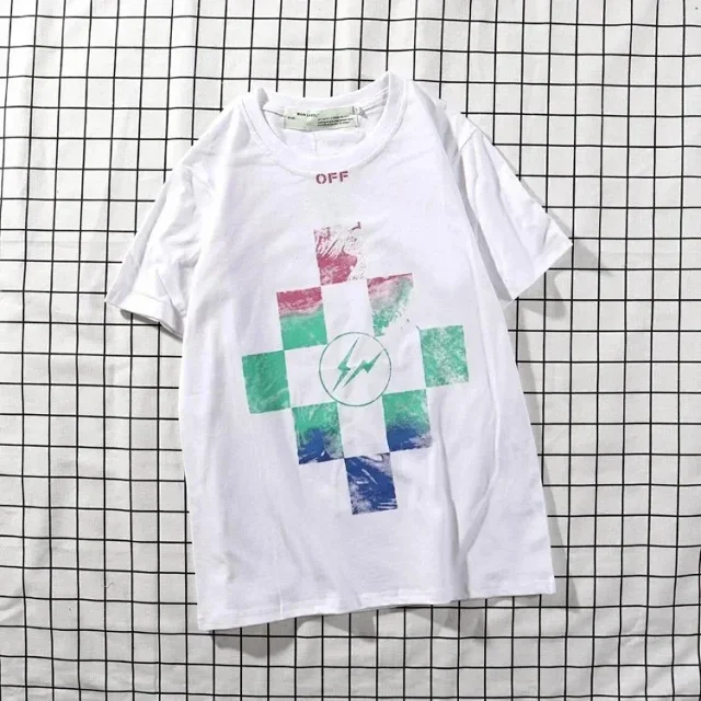 Off-White T-Shirts Short-Sleeve Graphic Arrow Print product detail image 3