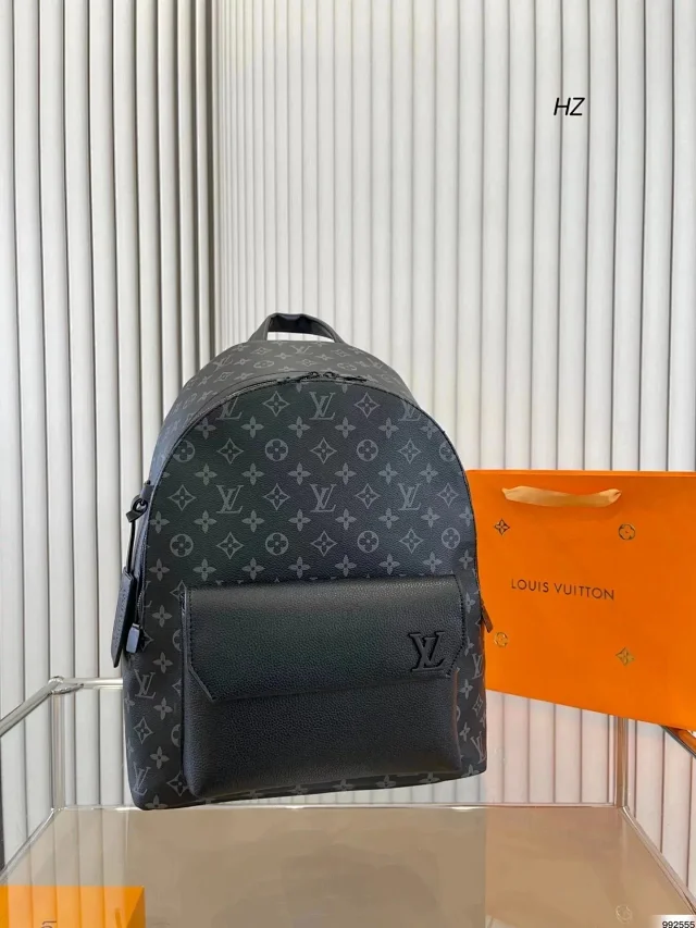 Louis Vuitton Backpacks Monogram backpack with front zip pocket product detail image 9