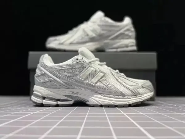 New Balance 2002R White Sneakers - 1