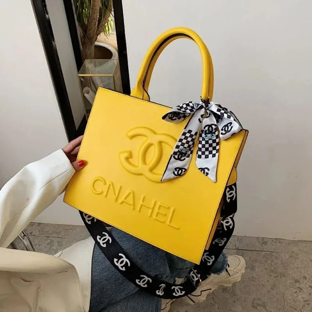 Chanel Handbags Top-Handle Tote with Logo-Print Shoulder Strap and Scarf product detail image 4