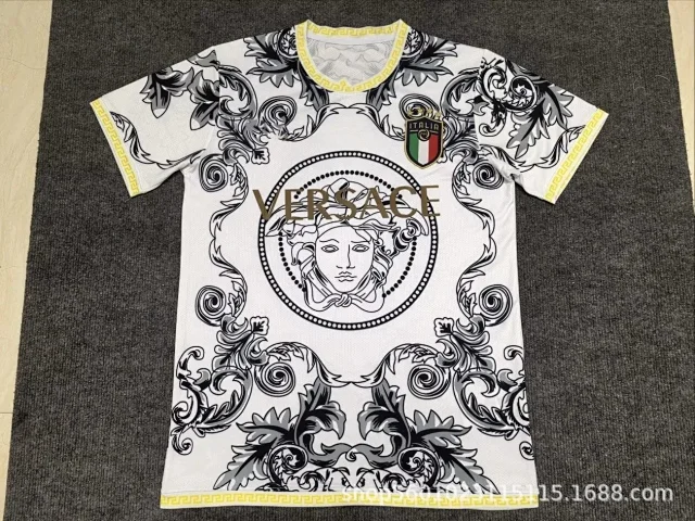 Versace Football Jerseys Short-Sleeve Graphic Jersey product detail image 7