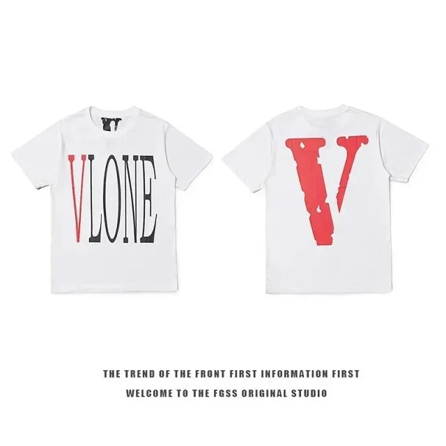 VLONE T-Shirts Short-Sleeve Logo Graphic product detail image 2
