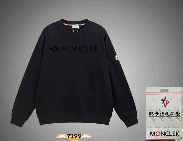 Moncler Hoodies & Sweatshirts Logo Crewneck Sweatshirt product detail image 7