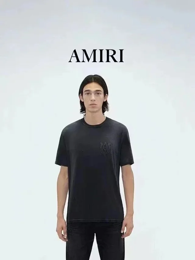AMIRI T-Shirts Distressed logo-print short-sleeve T-shirt product detail image 8