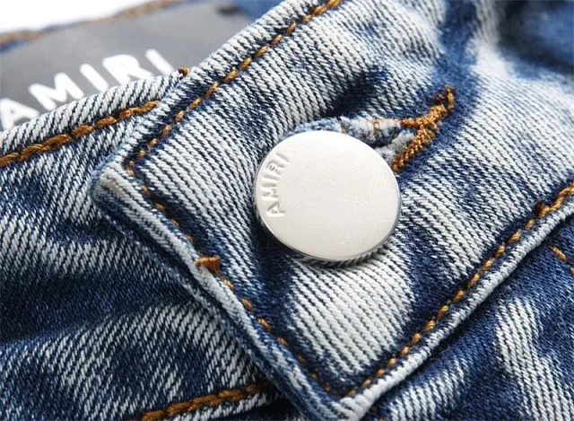 AMIRI Jeans Distressed embroidered skinny product detail image 7
