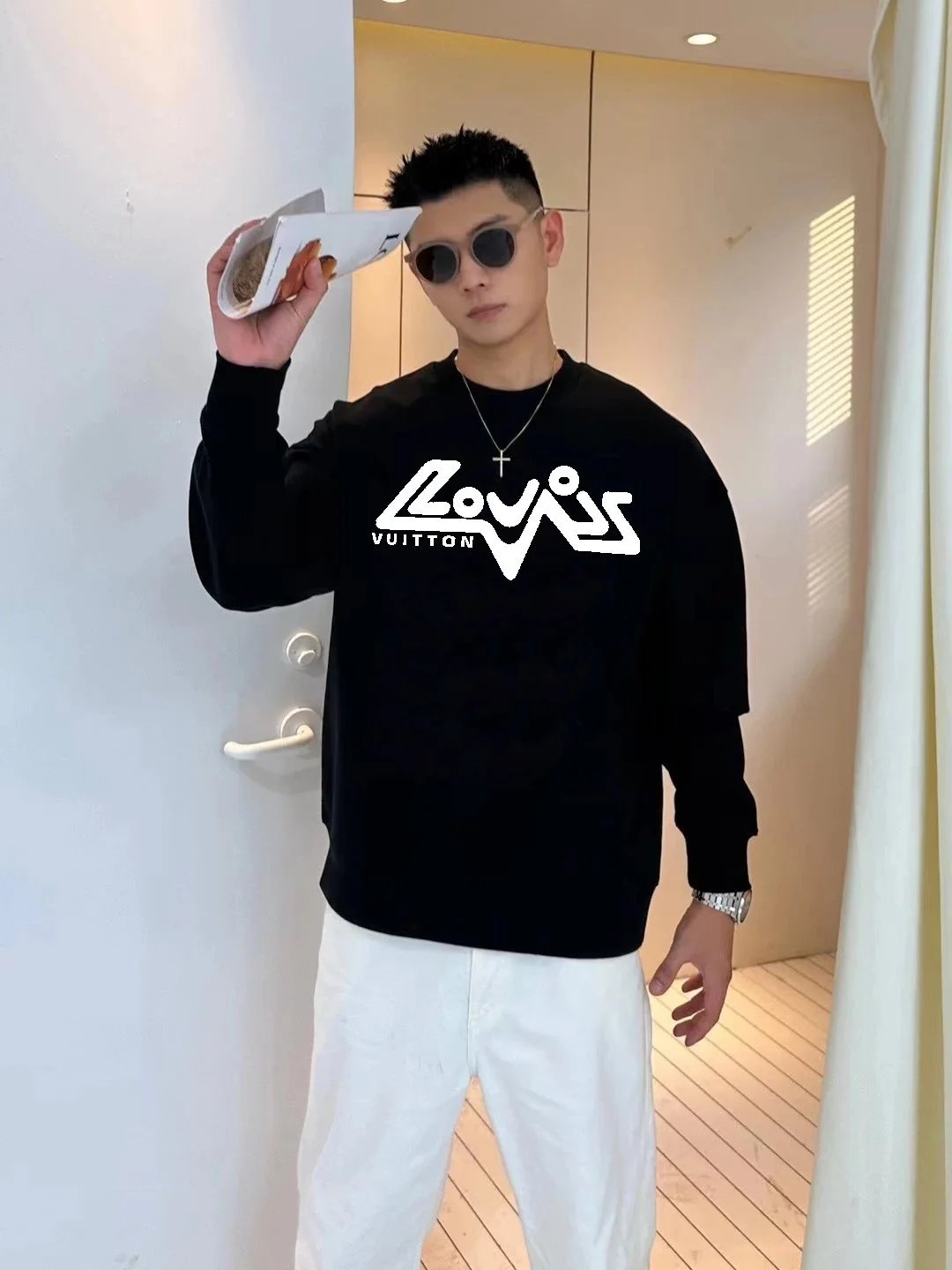 Louis Vuitton Hoodies & Sweatshirts Logo-print and crewneck — 29