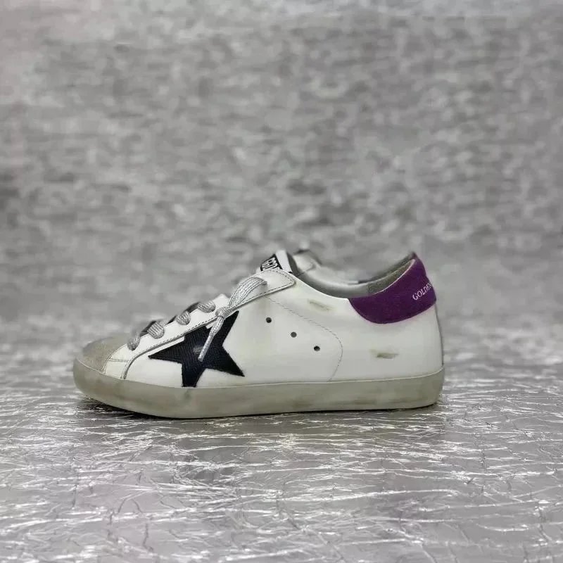 Golden Goose Sneakers Superstar low-top with star appliqué — 28