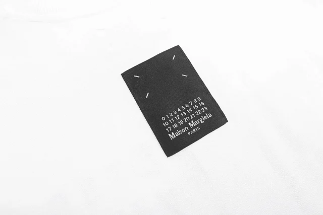 Maison Margiela Hoodies & Sweatshirts Graphic Crewneck Sweatshirt product detail image 7