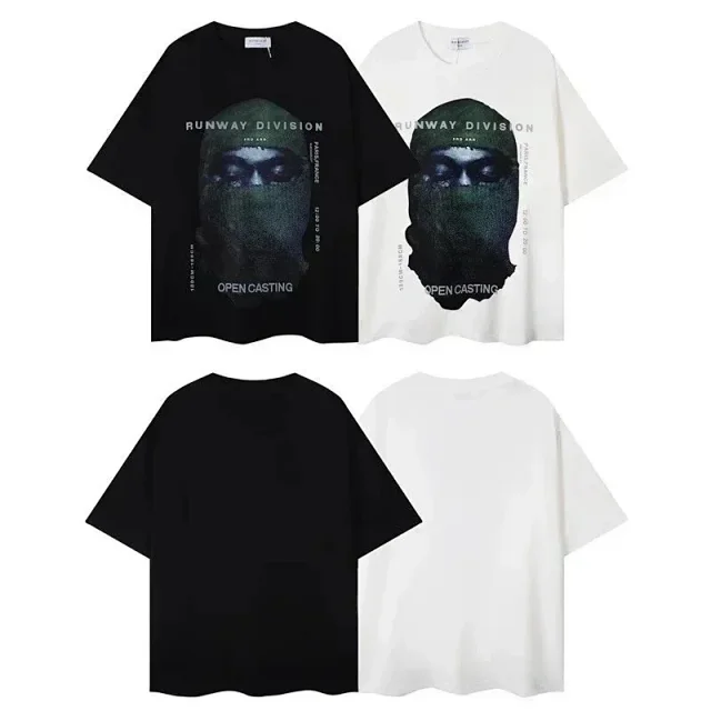 IH NOM UH NIT T-Shirts Oversized Masked Figure Graphic T-Shirt product detail image 4
