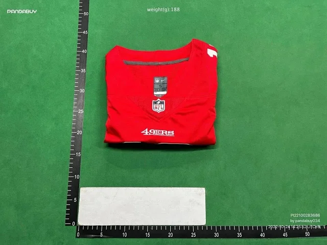 Nike Football Jerseys San Francisco 49ers player-name and number graphics product detail image 6