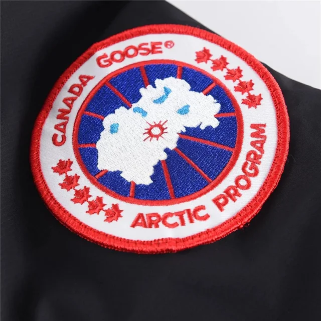 Canada Goose Down Jackets Fur-trimmed hooded parka product detail image 10