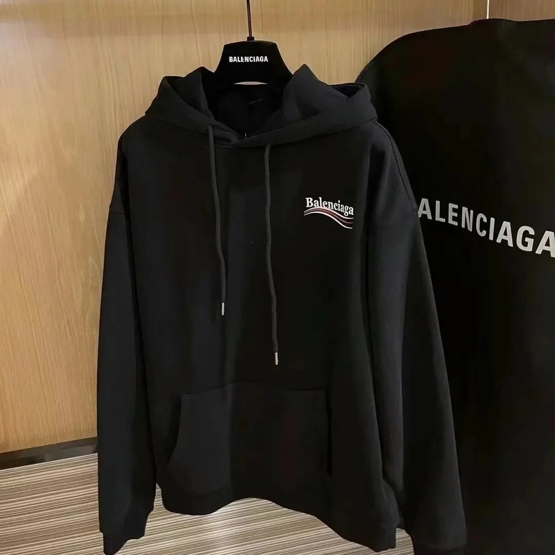 Balenciaga Hoodies & Sweatshirts Logo Graphic Crewneck Sweatshirt — 31-Black