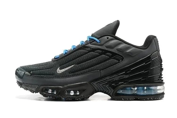 Nike Sneakers Air Max Plus 3 — 18