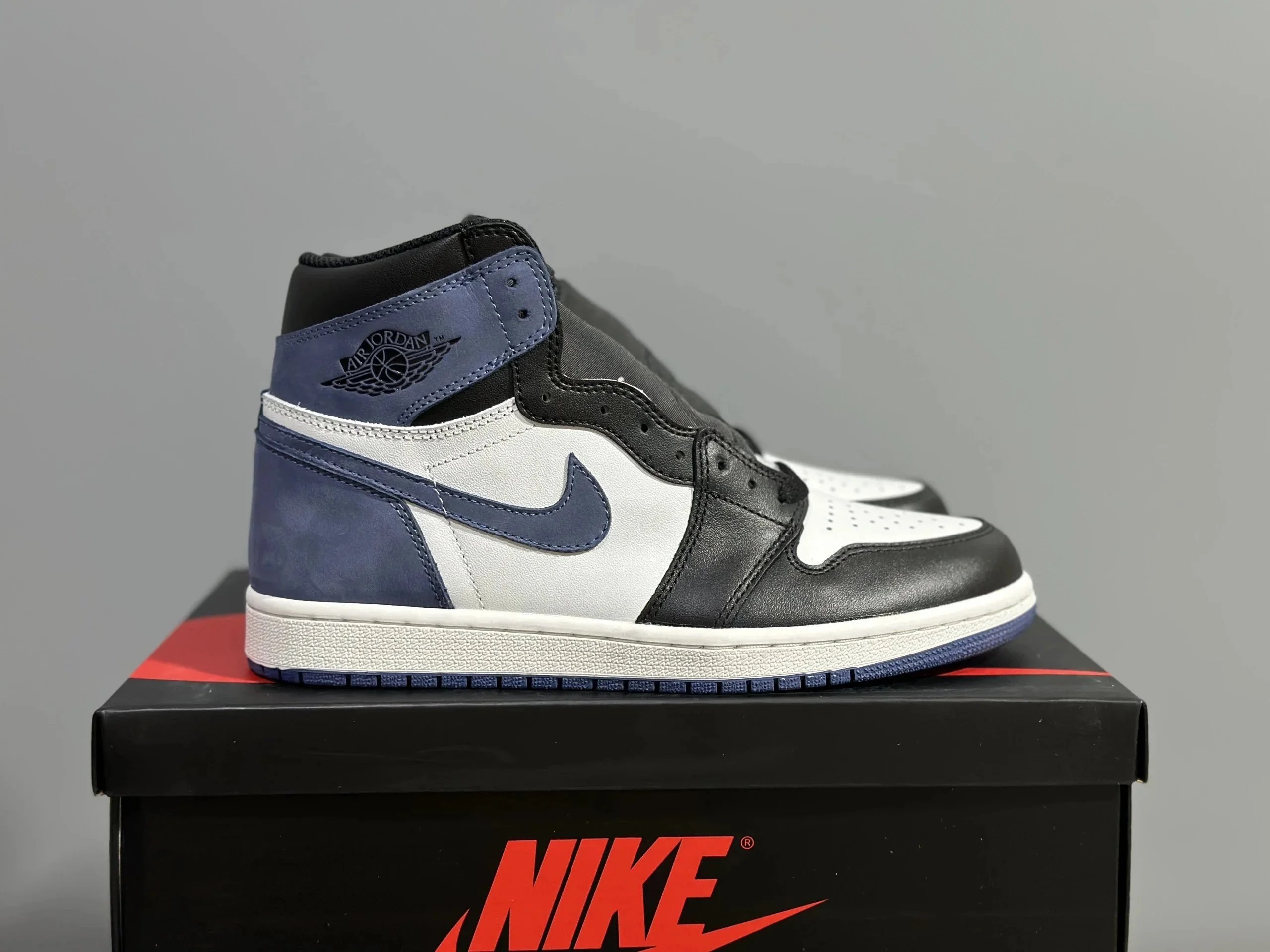 Nike Sneakers Air Jordan 1 High-Top — 6