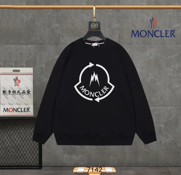 Moncler Logo Patch Black Sweatshirt - 2