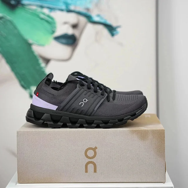 On Sneakers CloudTec knit running product detail image 8