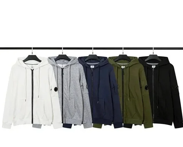 C.P. Company Hoodies & Sweatshirts Crewneck and Zip-Up Goggle Hood Styles product detail image 3