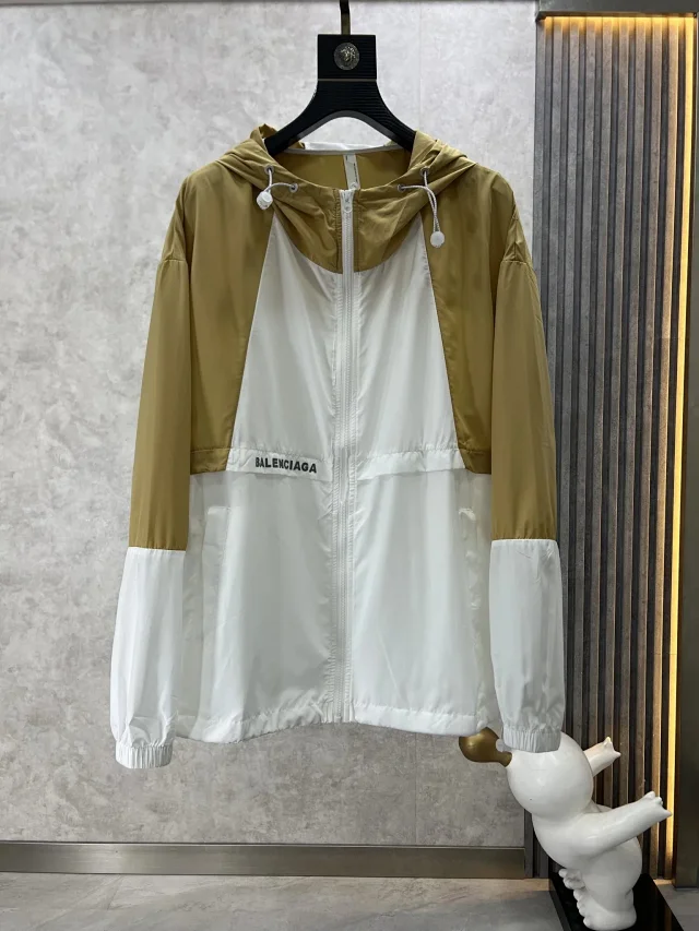 Balenciaga Jackets Hooded Color-Block Zip Windbreaker product detail image 2
