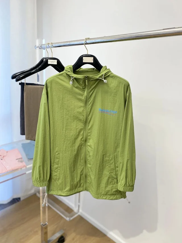Balenciaga Jackets Hooded Color-Block Zip Windbreaker product detail image 7