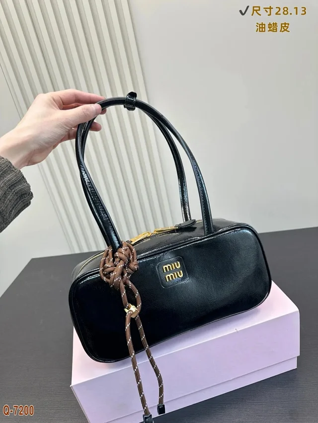 Miu Handbags Logo-Embossed Zip-Top Handbag product detail image 5