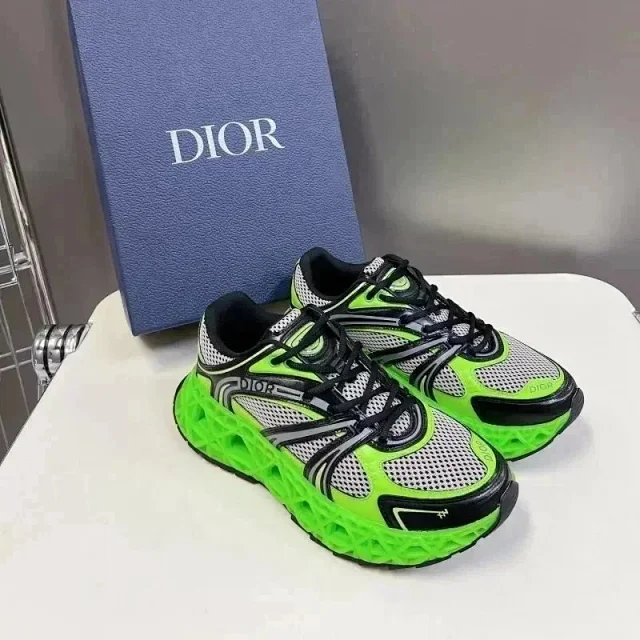 Dior Sneakers B35 Mesh product detail image 3