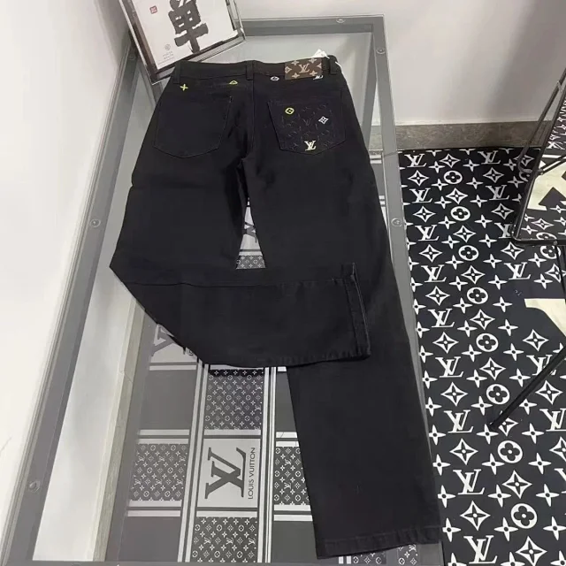Louis Vuitton Jeans Embroidered Monogram Pocket product detail image 1
