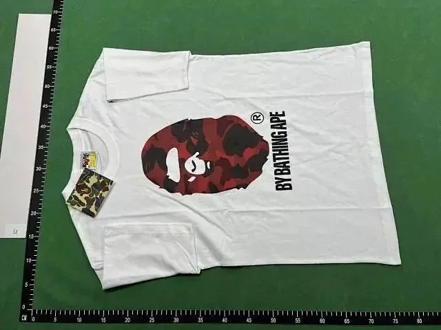 A BATHING APE T-Shirts Short-Sleeve Head Graphic product detail image 8