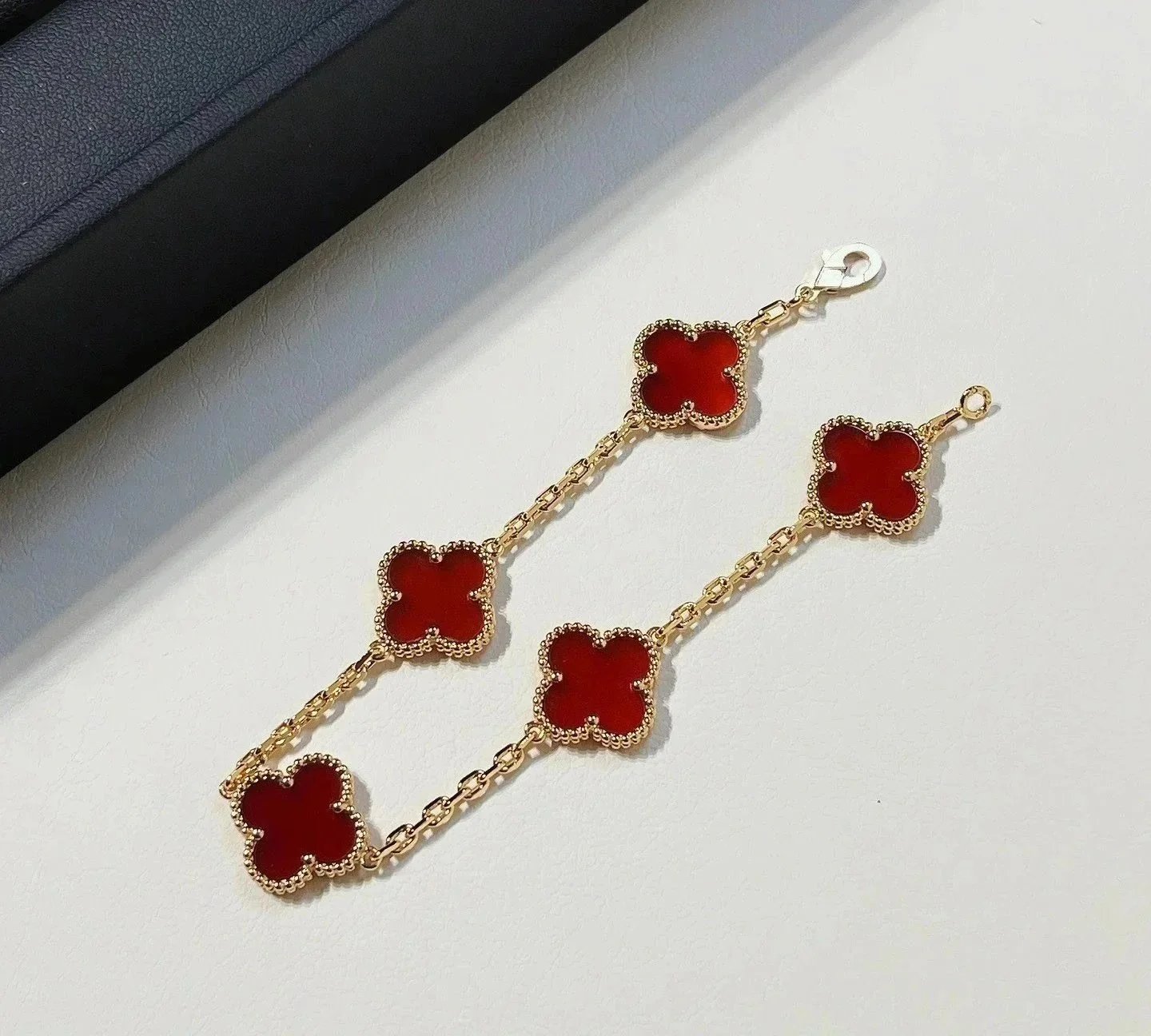 玫瑰金色红玉髓