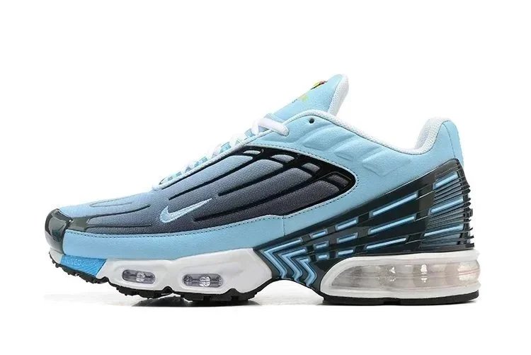 Nike Sneakers Air Max Plus 3 — 23