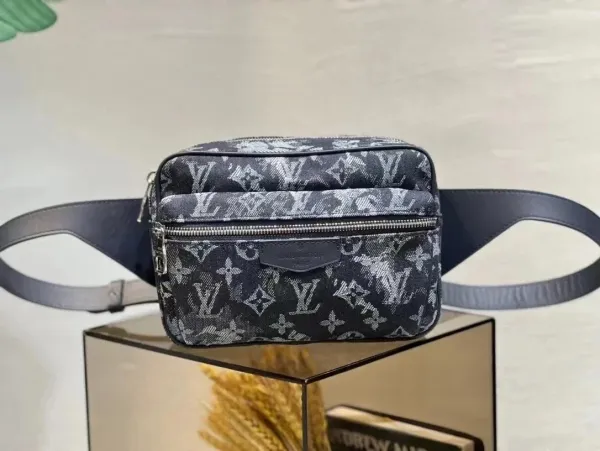 Louis Vuitton Multi Pochette Accessoires Monogram Brown Shoulder Bag with Coin Purse - 5