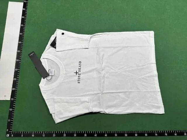 Stone Island T-Shirts 04YHH41 compass-logo short-sleeve T-shirt product detail image 2