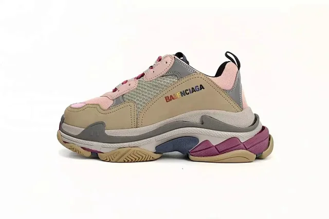 Balenciaga Sneakers Triple S product detail image 4
