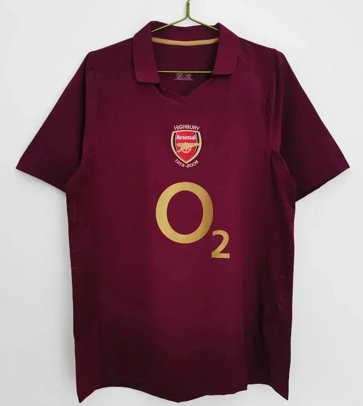 2005-06赛季阿森纳主场复古