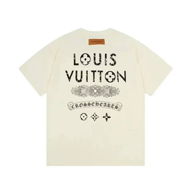 Louis Vuitton T-Shirts Crosshearts Graphic product detail image 3