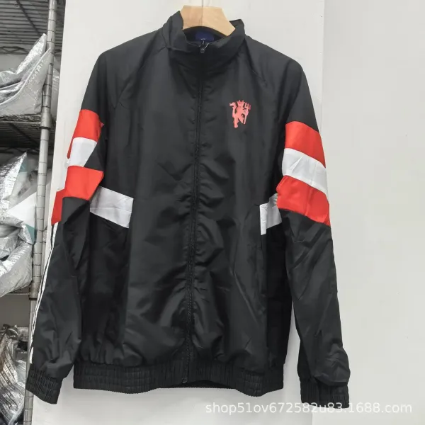 Manchester United Windbreaker Jacket Black/Red - 1