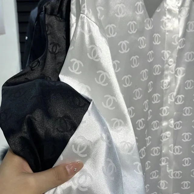 Chanel Shirts Interlocking CC monogram long-sleeve button-up shirt product detail image 3