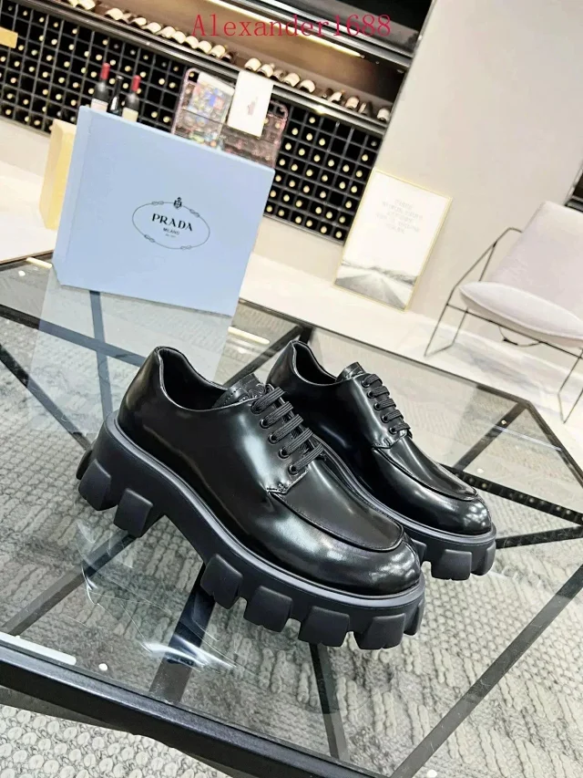 Prada Leather Shoes Chunky Lug-Sole product detail image 2