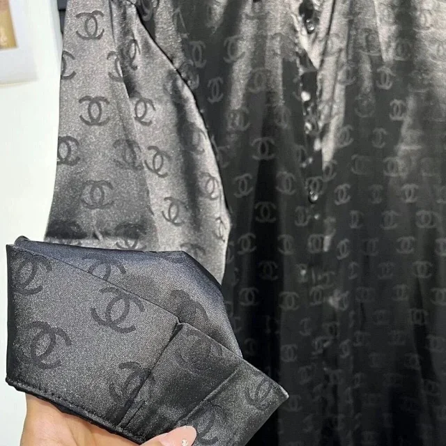 Chanel Shirts Interlocking CC monogram long-sleeve button-up shirt product detail image 4