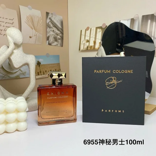 Oligarch Multiple fragrance variants product detail image 6