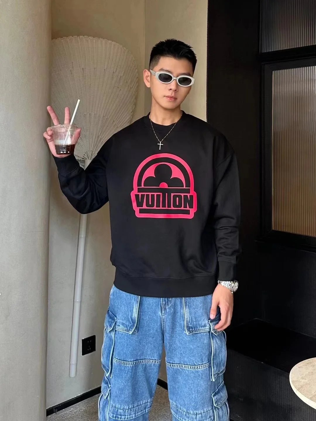 Louis Vuitton Hoodies & Sweatshirts Logo-print and crewneck — 26