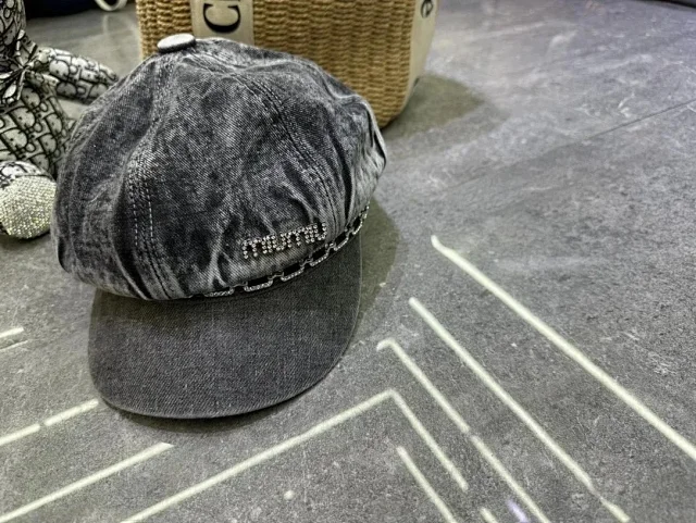 Miu Hats Logo Embroidered Baseball Cap product detail image 1