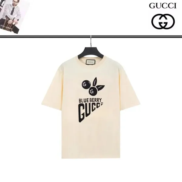 Gucci Blue Berry Print T-Shirt Beige - 1