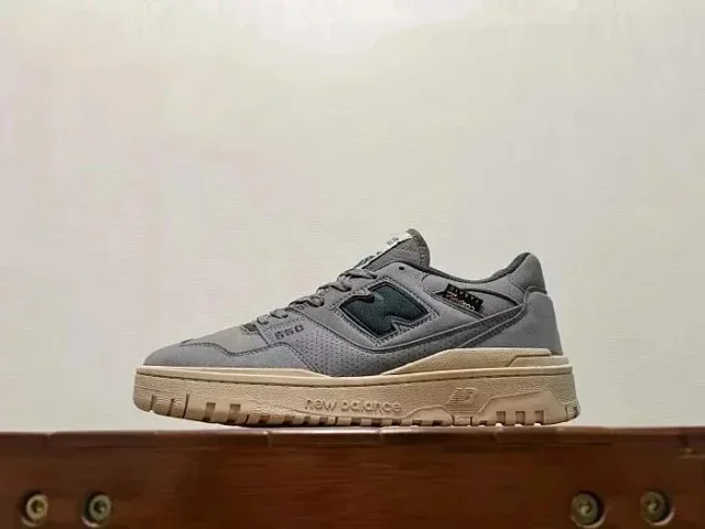 New Balance Sneakers 550 Low-Top product detail image 1