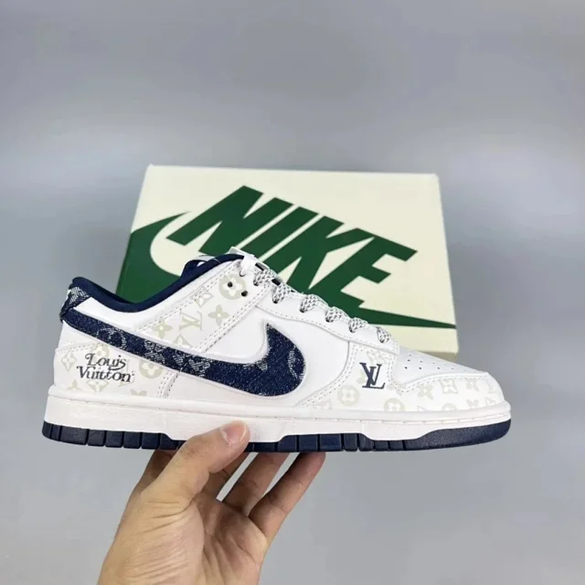 Nike Sneakers Dunk Low product detail image 5
